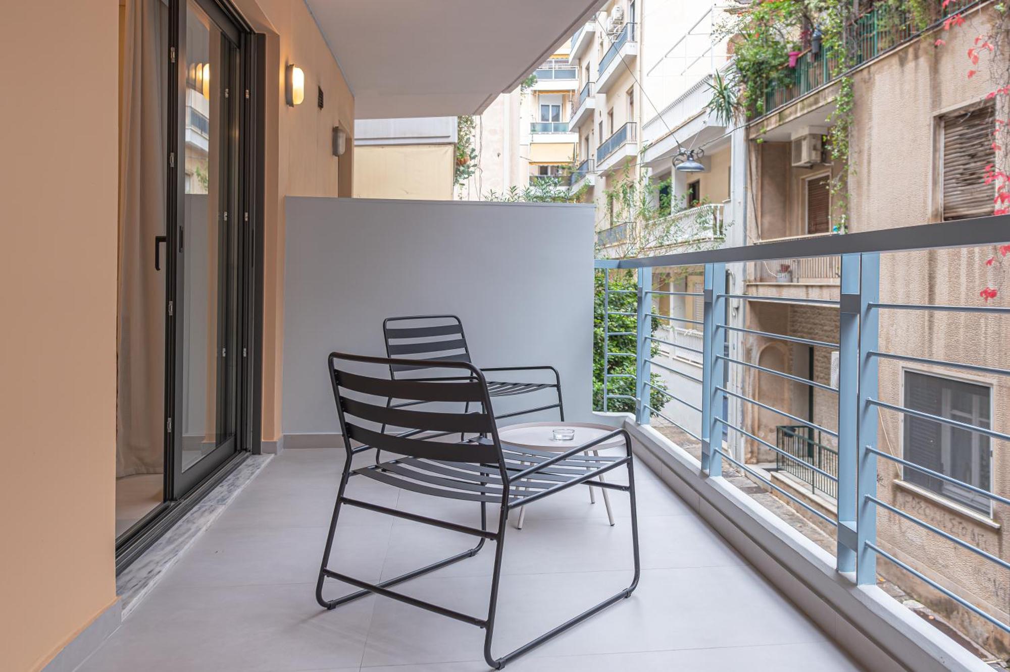 Phaedrus Living: Luxury Modern City Flat Koukaki Athena Bagian luar foto